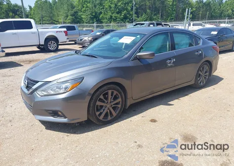 2018 Nissan Altima 2.5 Sr z USA, uszkodzony, nr VIN 1N4AL3AP1JC213408